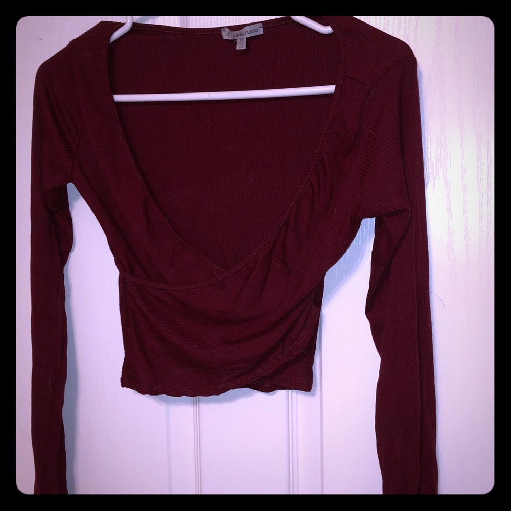 Long sleeve burgundy crop top
